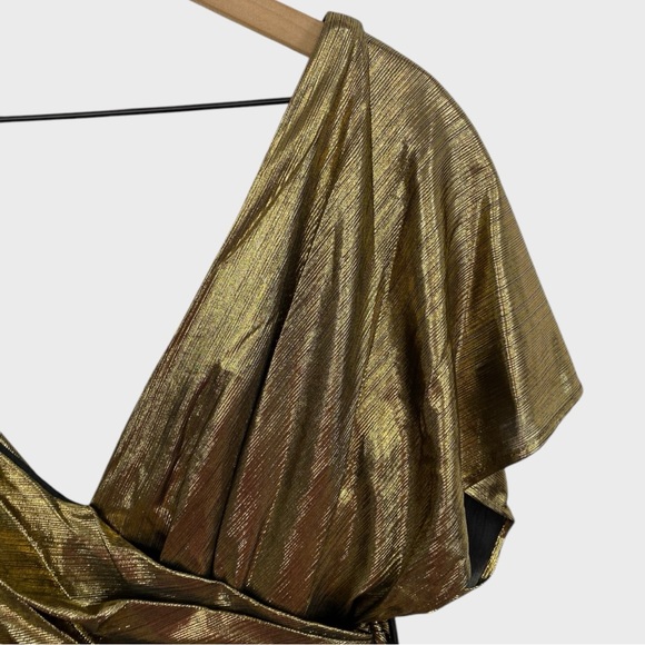 Ieena for Mac Duggal NWT Liquid Gold Asymmetrical Draped Metallic Trumpet Gown - Picture 4 of 11